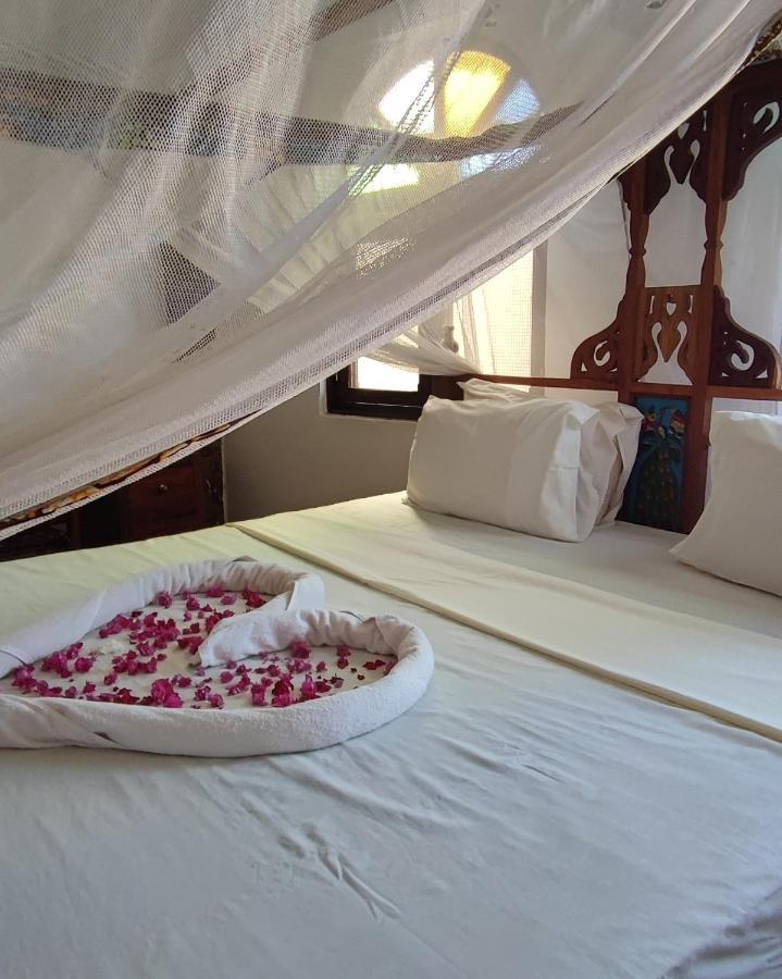 Warere Town House By Zanzibar Gem Hotel Bagian luar foto