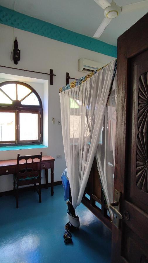 Warere Town House By Zanzibar Gem Hotel Bagian luar foto