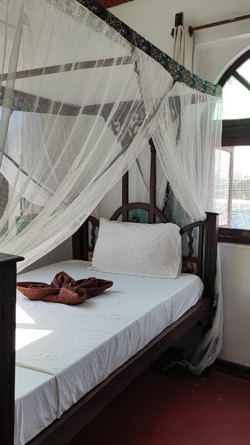 Warere Town House By Zanzibar Gem Hotel Bagian luar foto